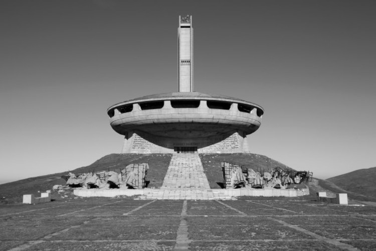 https://www.archdaily.com/101626/forgotten-monuments-from-the-communist-era-in-bulgaria
